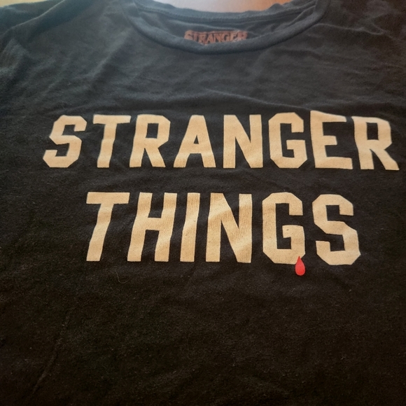 Stranger Things Shirt Women's Size Large - Picture 6 of 6